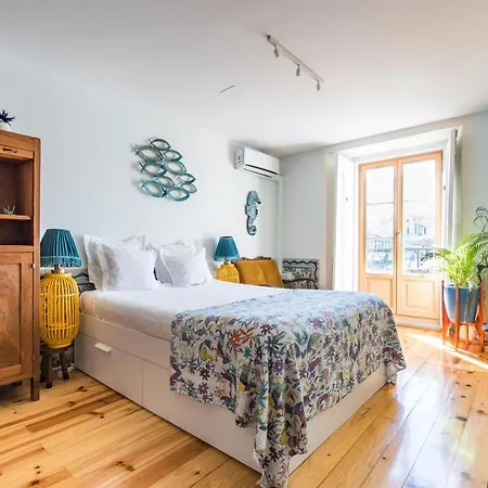 Heart - Yellow By Lovelystay Apartment Lisbon