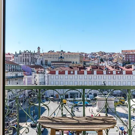 Heart - Yellow By Lovelystay Lägenhet