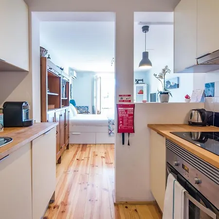 Heart - Yellow By Lovelystay *