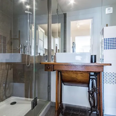 Heart - Yellow By Lovelystay